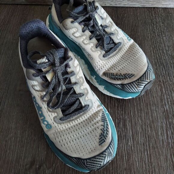 Womens New Balance Fresh Foam More Trail V3 Running Shoe 7.5 - Picture 7 of 10